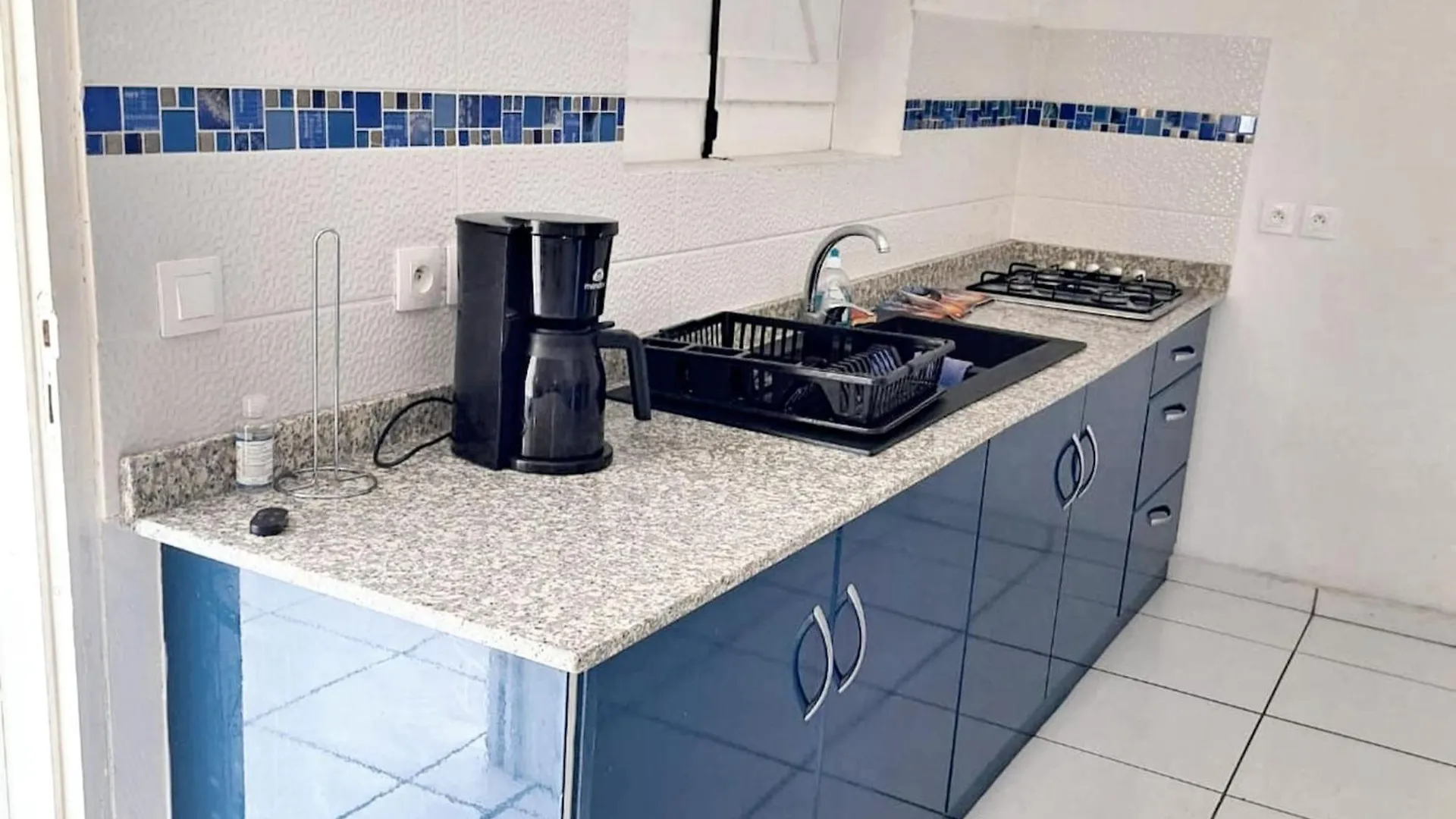 Maison Confortable A Le Moule Avec Piscine Partagee